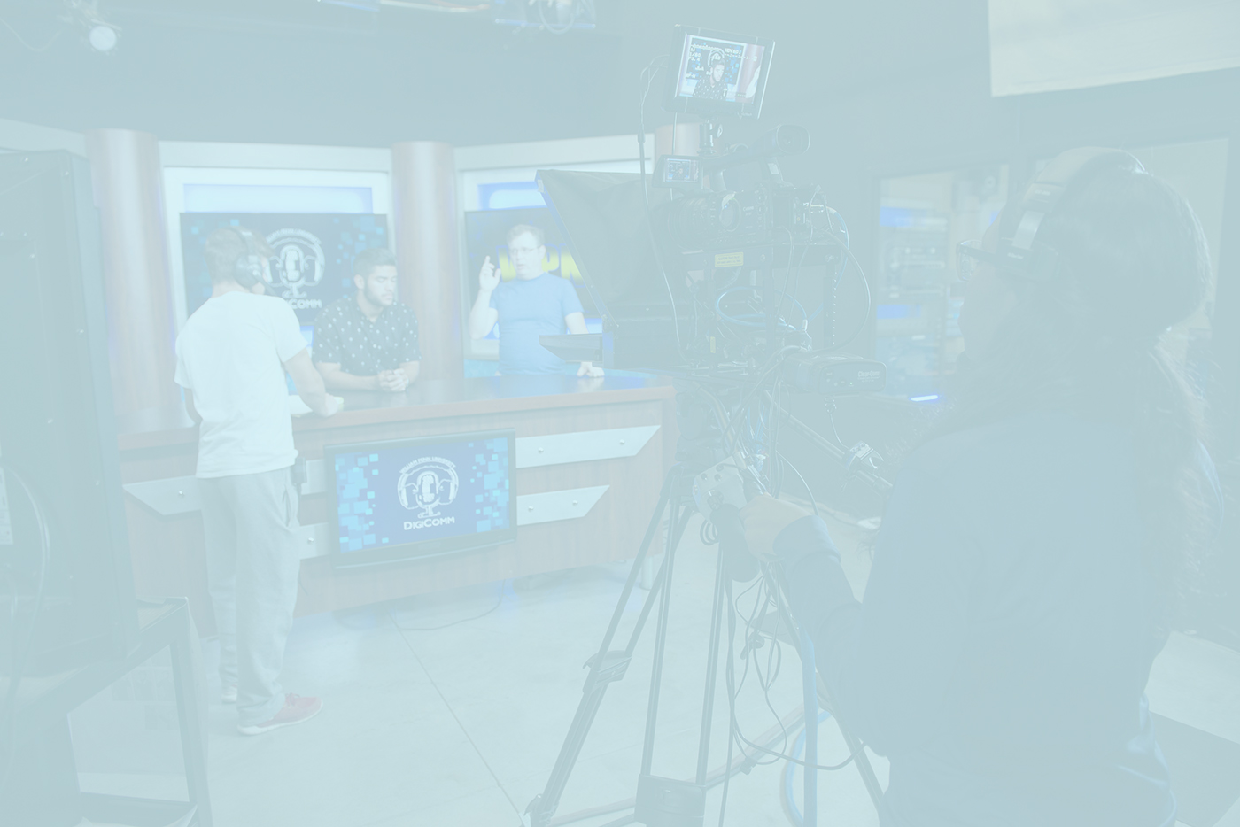 news crew at work in the MUSCO studio